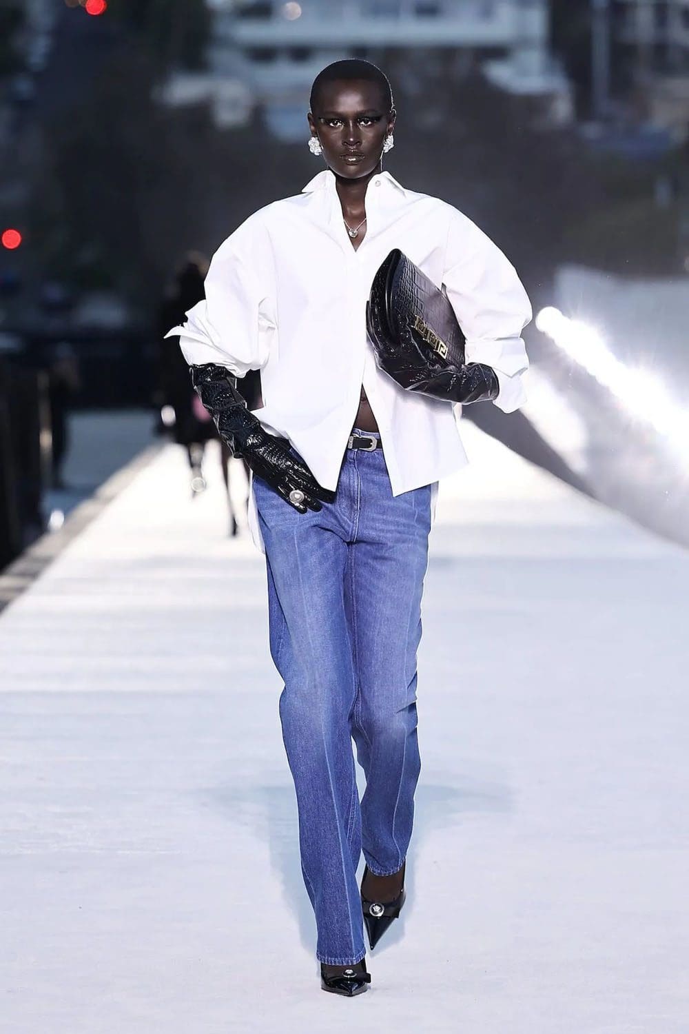范思哲 2023 秋冬洛杉矶 Runway 42杂志