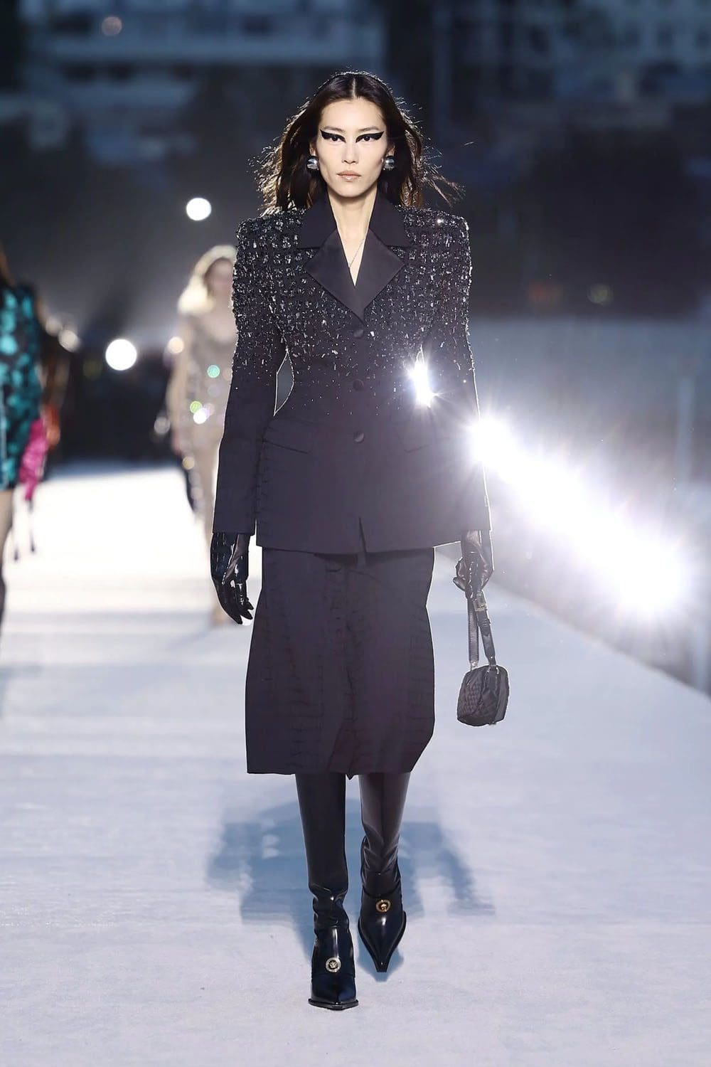 范思哲 2023 秋冬洛杉矶 Runway 52杂志