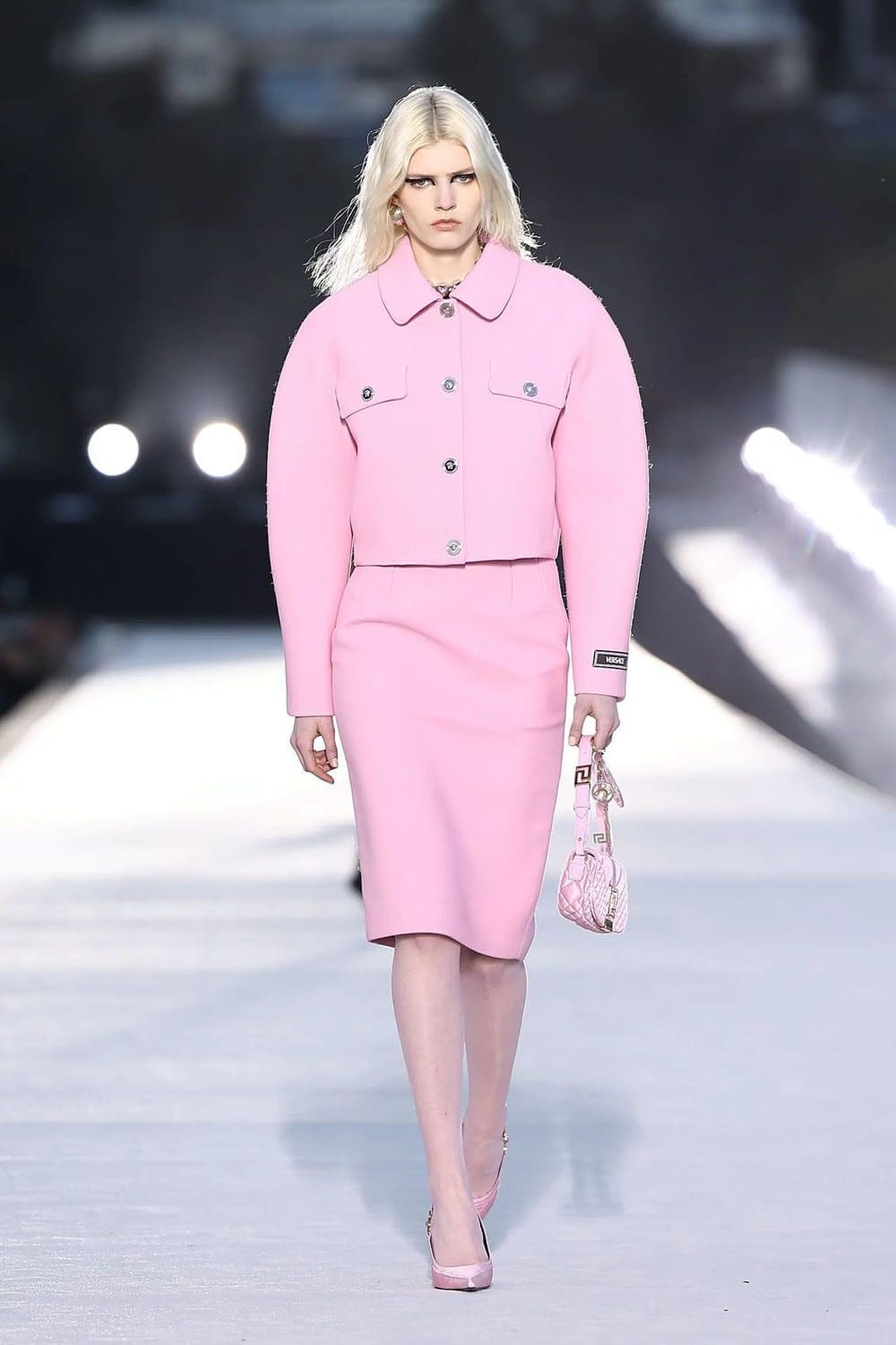 Versace Fall Winter 2023 Los Angeles Runway Magazine 66