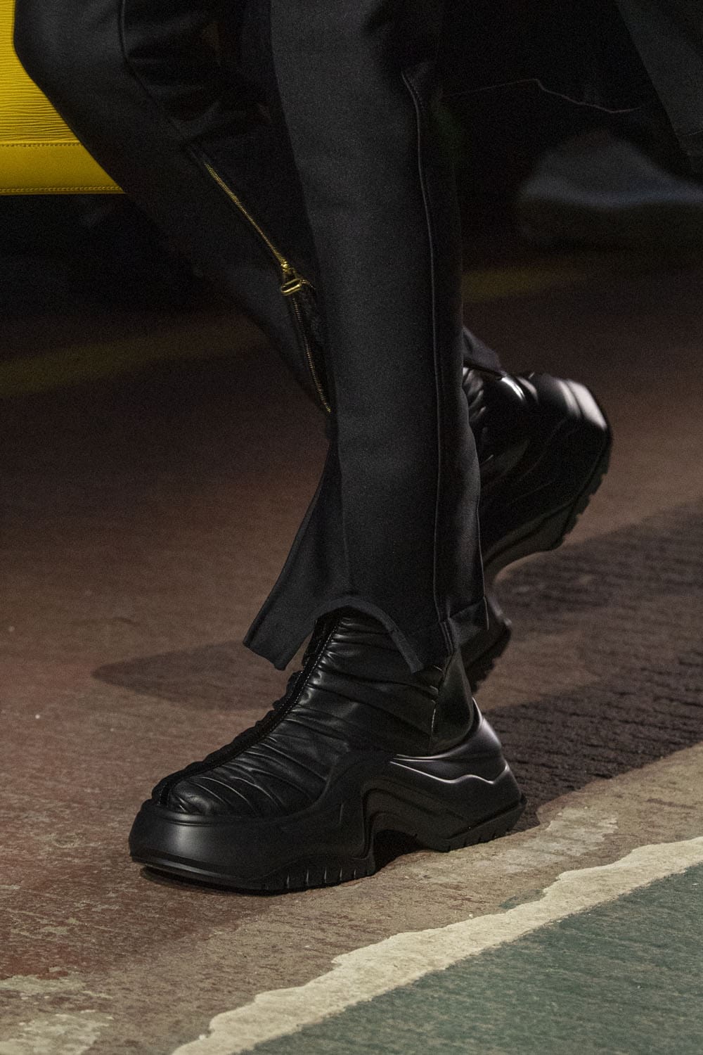 Louis Vuitton Pre Fall 2023 Borse, Scarpe, Dettagli Runway Magazine (12)