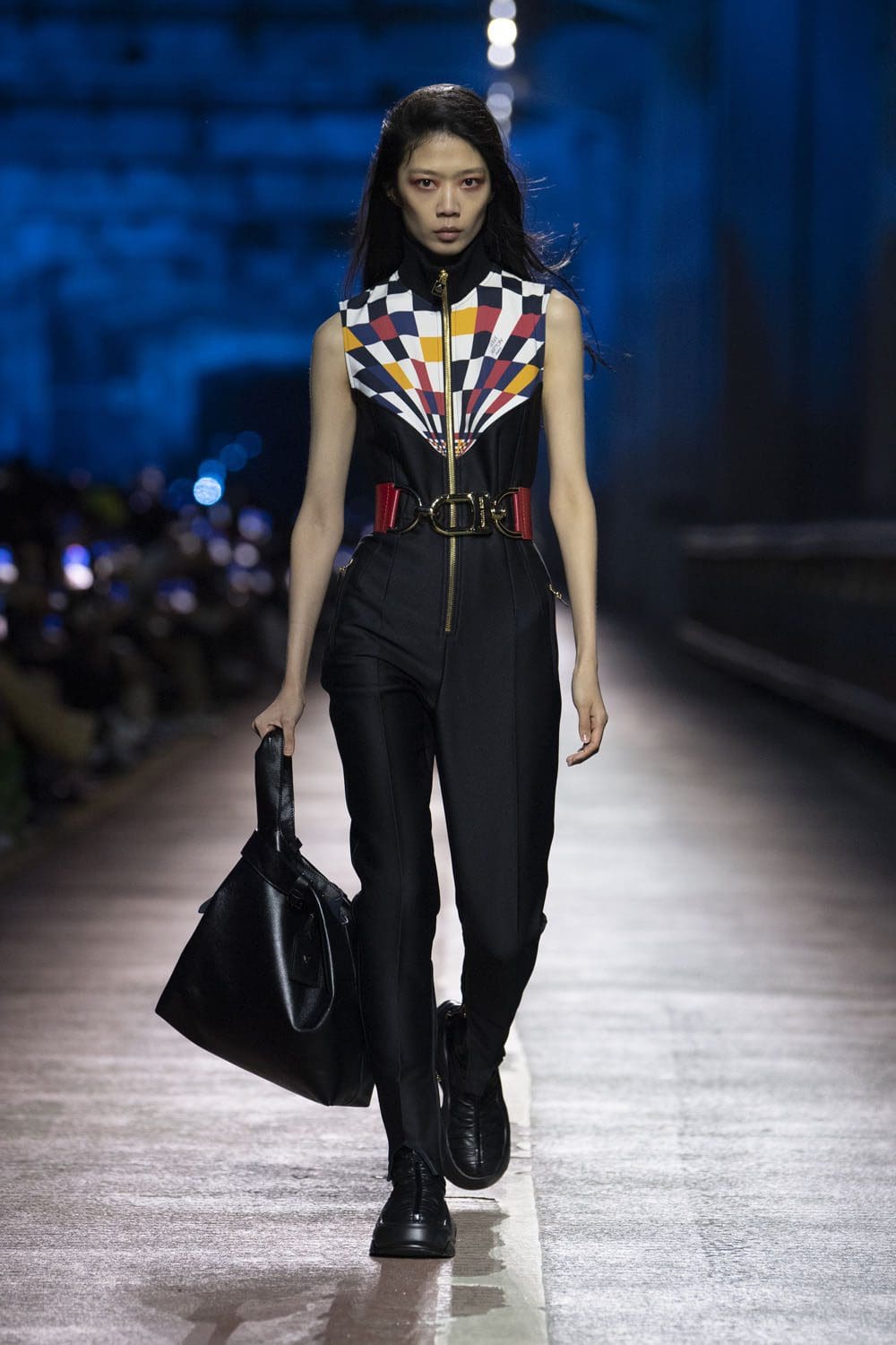 Louis Vuitton Pre Fall 2023 Seoul Runway Magazine (6)