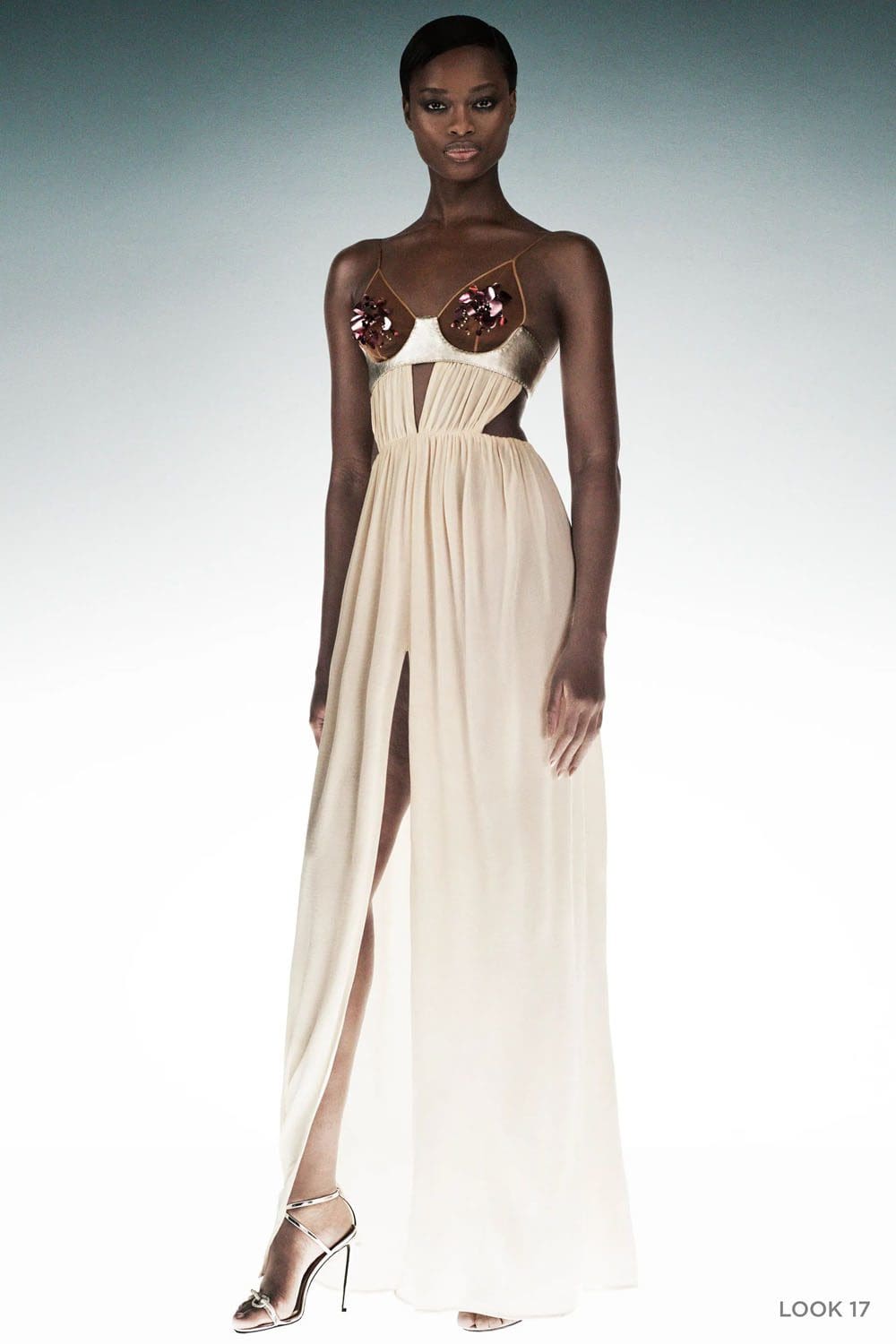Tom Ford Autunno Inverno 2023 2024 Runway Magazine (17)