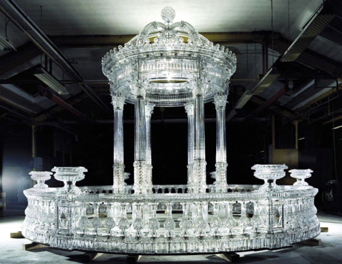 BACCARAT Timeless Legend de Runway Revista
