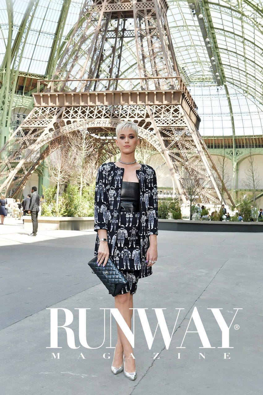 CHANEL Herbst Winter 2017-18 Haute Couture von Runway Magazin CHANEL Herbst Winter 2017-18 Haute Couture von Runway Magazin