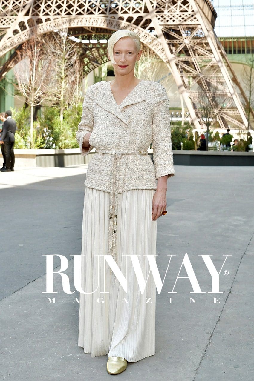 CHANEL Herbst Winter 2017-18 Haute Couture von Runway Magazin CHANEL Herbst Winter 2017-18 Haute Couture von Runway Magazin