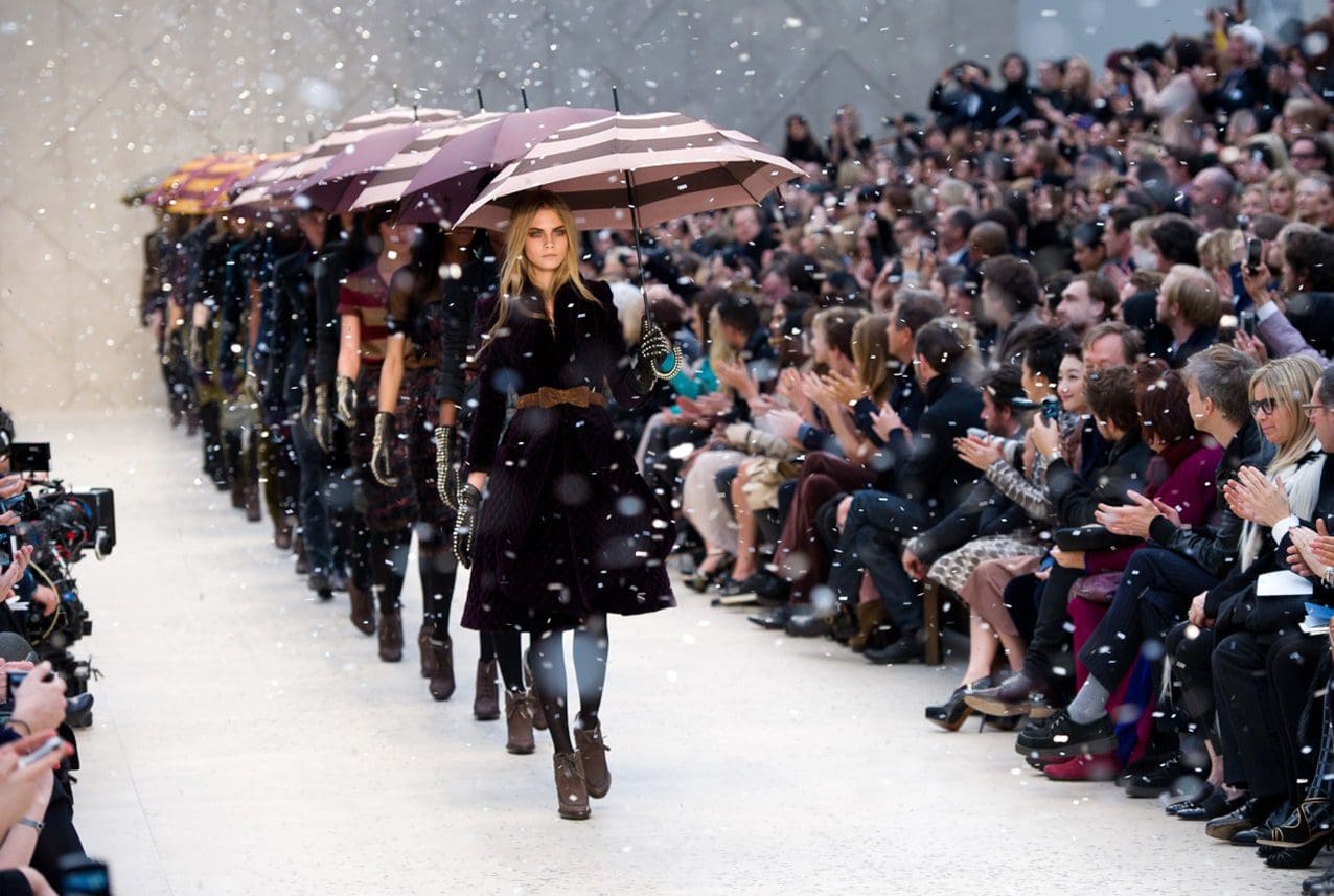 Fédérations de la mode à Paris Milan New York et Londres par Runway Magazine Fédérations de la mode à Paris Milan New York et Londres par Runway Magazine